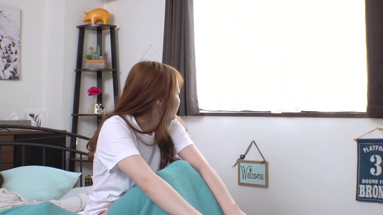 NGOD-269 Morning routine of my wife and a young man with a big cock. He inserts his hard cock into me in the morning... Ria Yuzuki