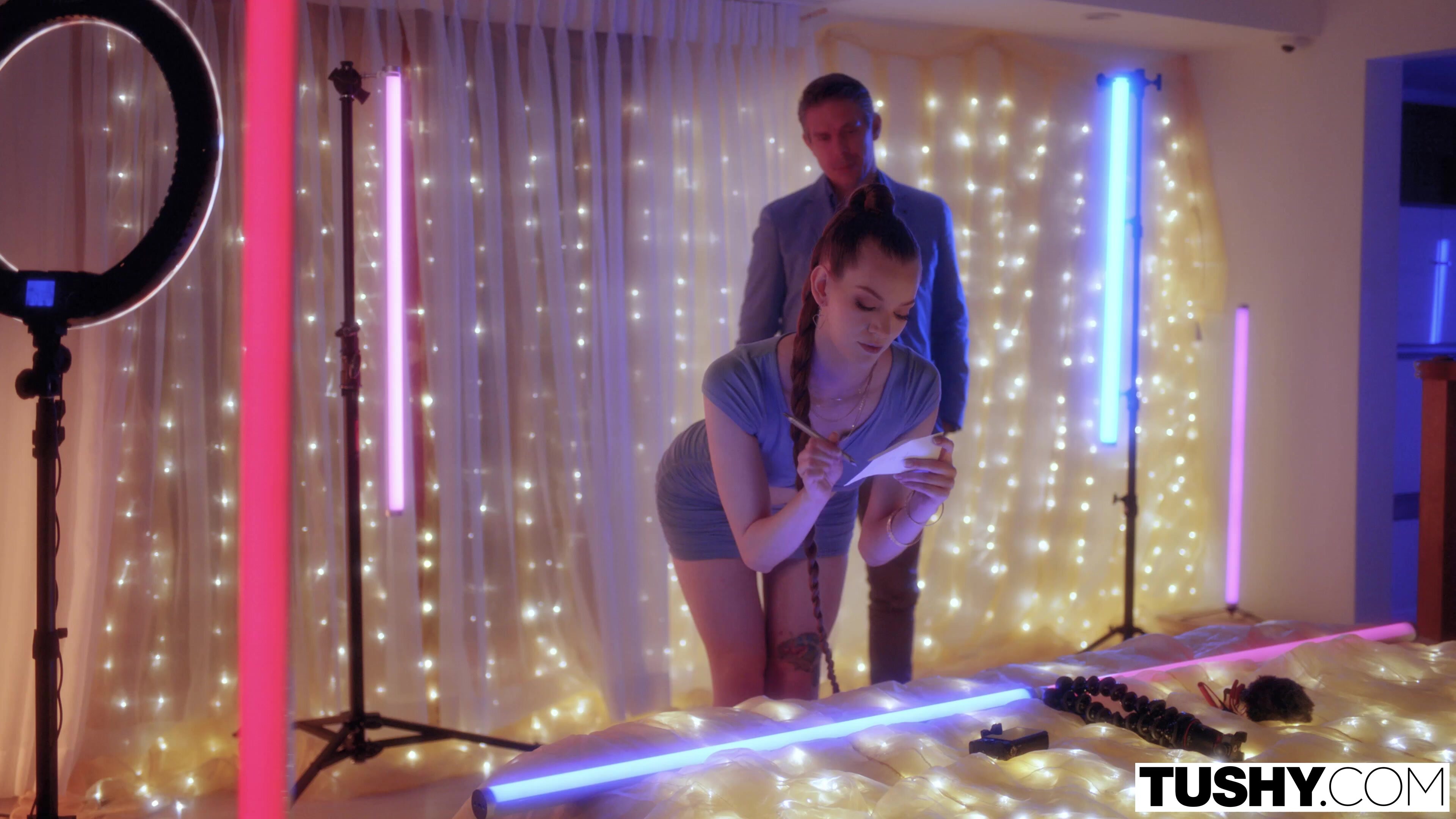Erin Everheart doing acrobatics for anal sex