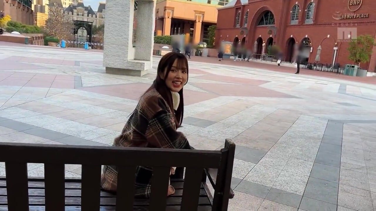 MNGS-002 I met my childhood friend who became an AV actress. I hadn't seen her in a while, but she'd grown up and become so cute, so I asked her out on a date and she said yes. Back then, we were so naive that we could only kiss, but we stayed in a hotel 