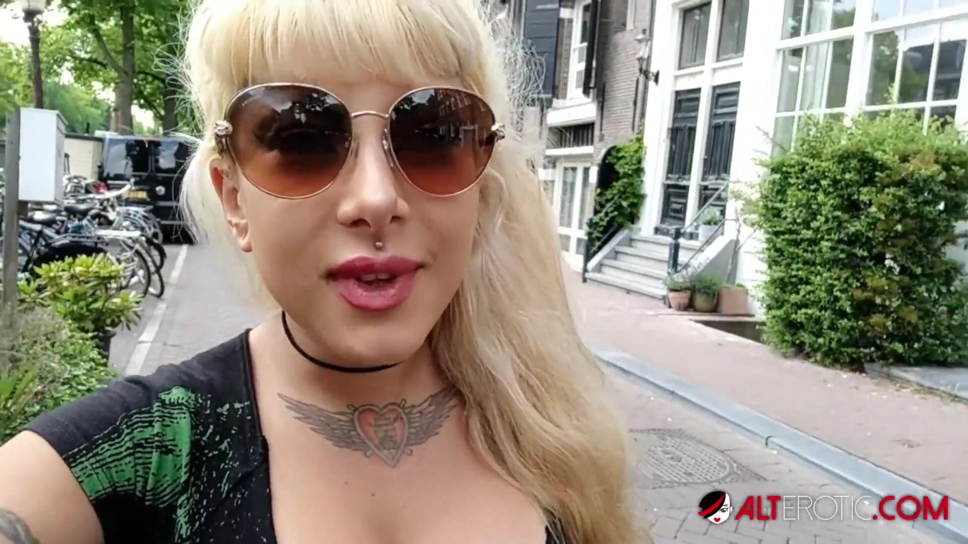 AltErotic - Kitana Montana - Tattooing Herself And Masturbation
