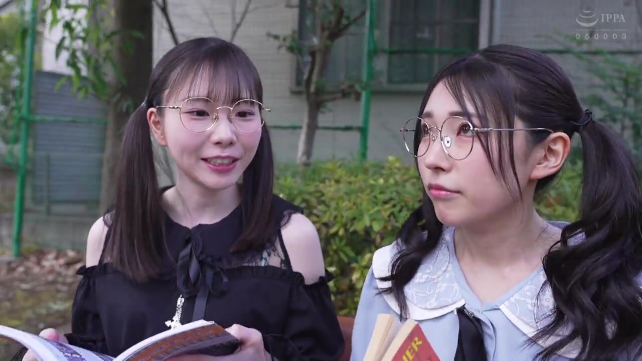 REAL-917 A pair of occult beauties who are indifferent to the opposite sex continue to seek dick more than friendship with their best friend, and are trained as female slaves with a double aphrodisiac
