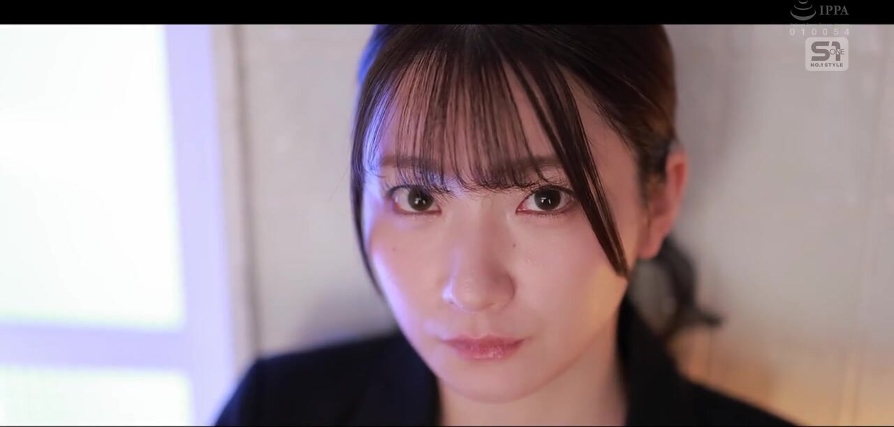 SONE-761 Abusive Sex Industry Full-length [Mei-sama looks down on you from an angle] + [A powerful angle of flesh] multi-screen pierces the masochist's penis... Mei Washio