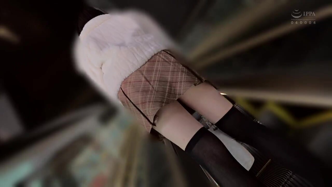 CEMD-699 Shame, Violation, Wearing Fly Fish, Downtown Date! 32 Yumi Nijimura