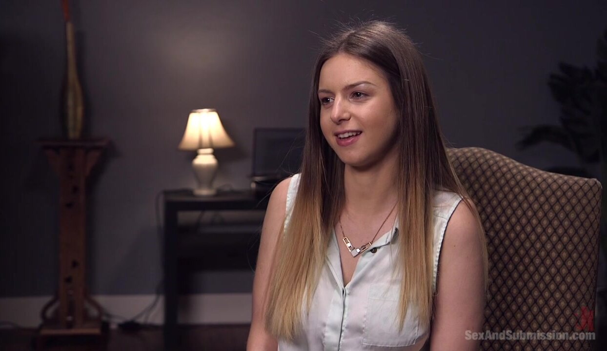 SexAndSubmission - Stella Cox