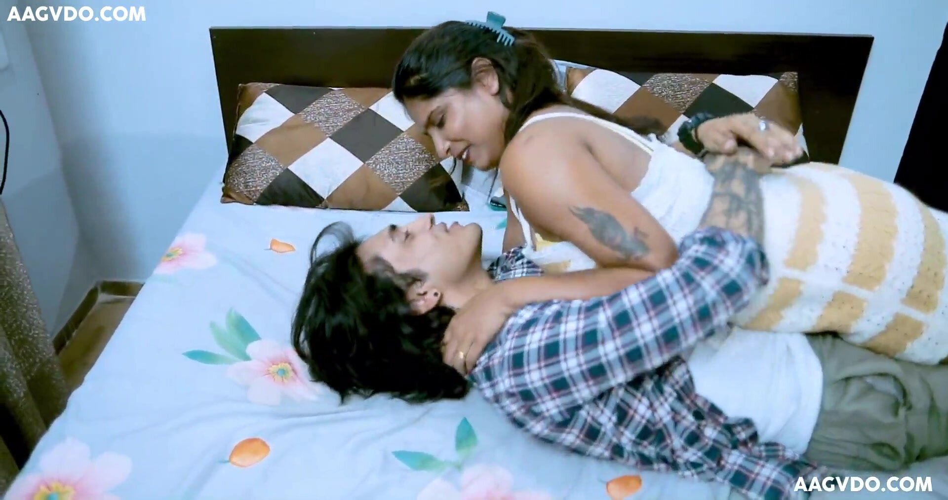 Tejashwini Prabhakar Young Mother Uncut (2025) Hindi Hot Short Film