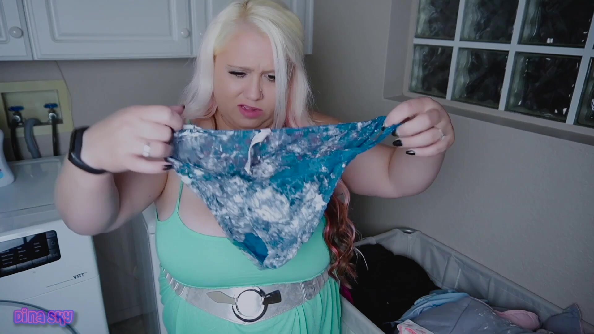 Dina Sky - You CAME HUGE in Mom's Panties