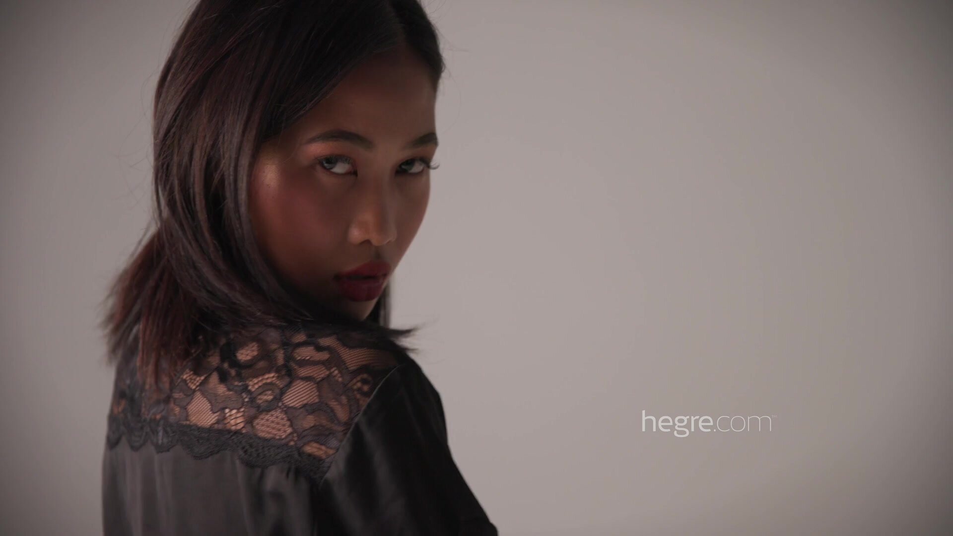 Hiromi - The Female Figure