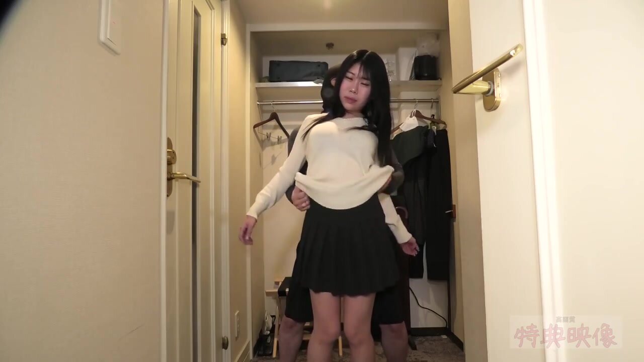 [Immediately Fucked And Creampied Amateur Wife] Uncensored ≪This G-cup Busty And Exquisite Waist Are Unfair≫ Open The Door And Play With A Neat And Tidy Wife With A Vibrator And Blowjob ➡ Raw Insertion, Standing Back In The Shower Booth! Cheating On Her H