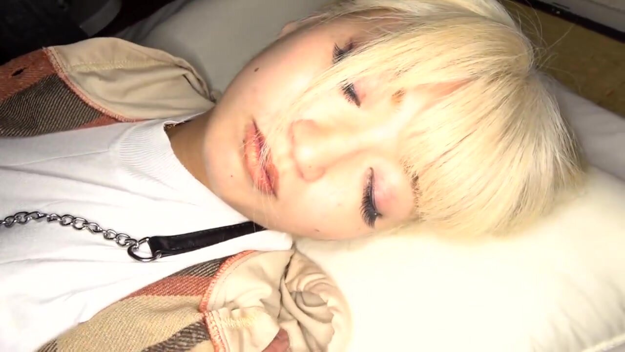 SCPX-530 Muddy girl taken home, huge white eyes, ahegao face, squirting