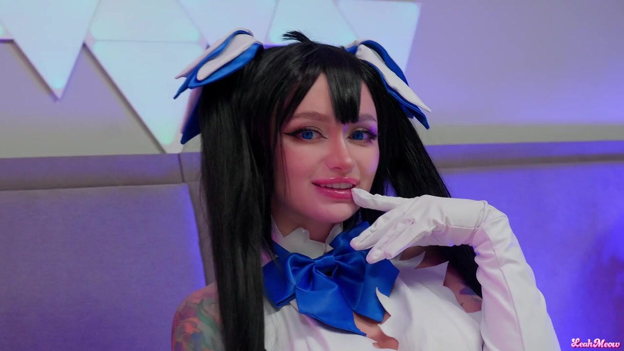 Leah Meow HESTIA GETS RAINBOW DILDOS AND BIG COCK in HD