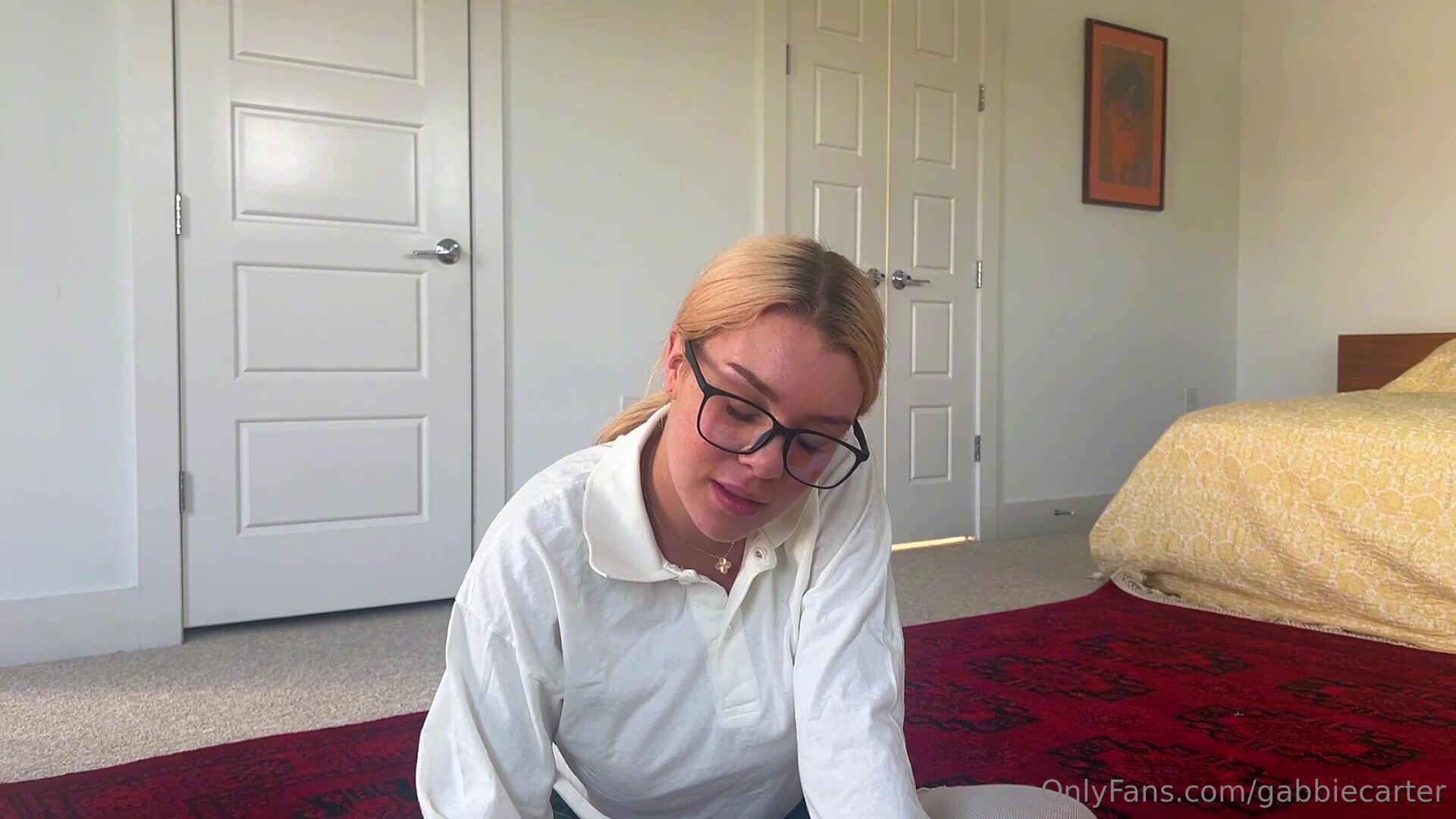 Gabbie Carter - Nerdy Girl Needs Practice