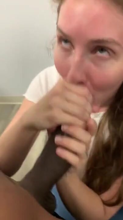 Lena Paul - Quickie fuck at hospital