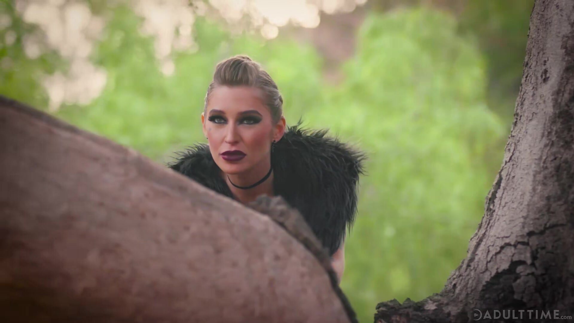 Kleio Valentien - Chanel And The Wolf