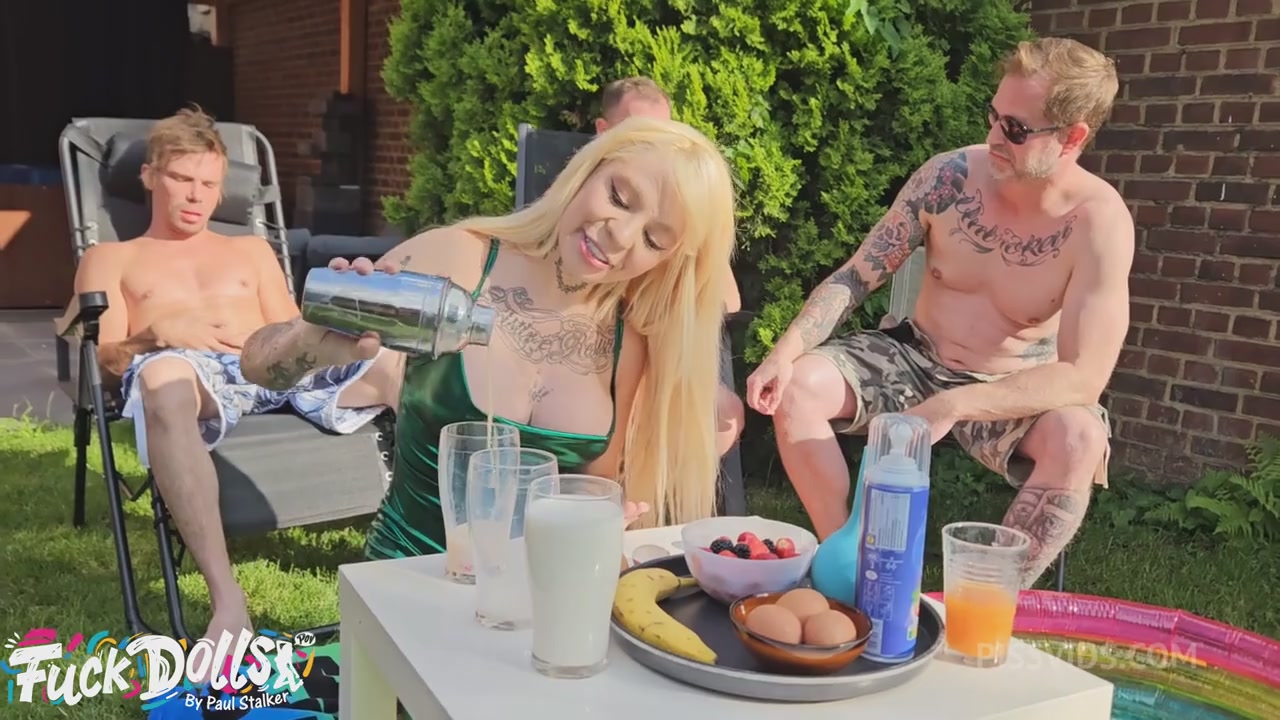 EXTREME FOOD PORN Kyra Sex Makes SPEW C0CKTAIL 3on1 DAP, Ass Fisting, Piss, V0MIT, Only Anal 0% Pussy, Cum In Mouth