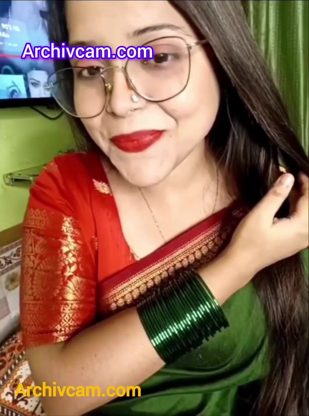 Lisa Bhabi Showing Her Hairy Pussy Full Nude