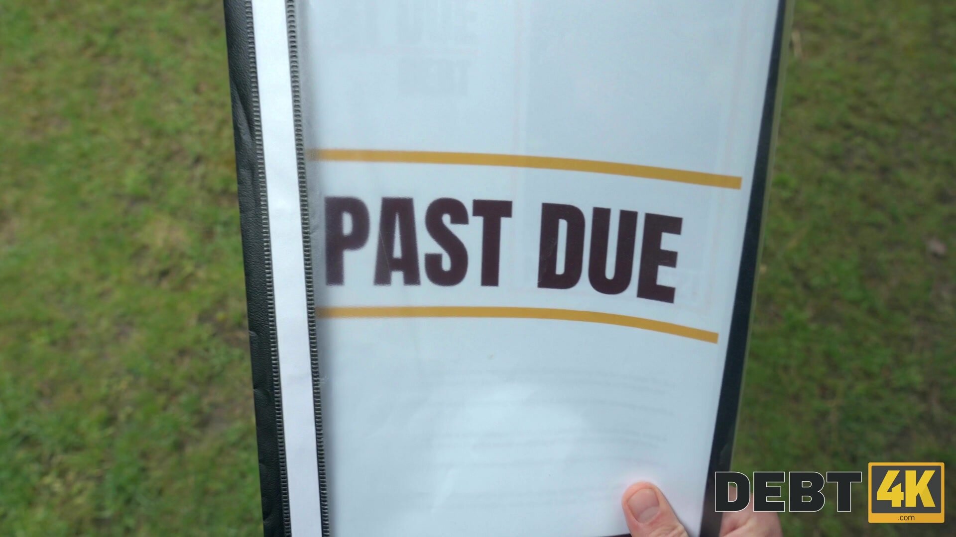 Debt4K - Mini Mitzix