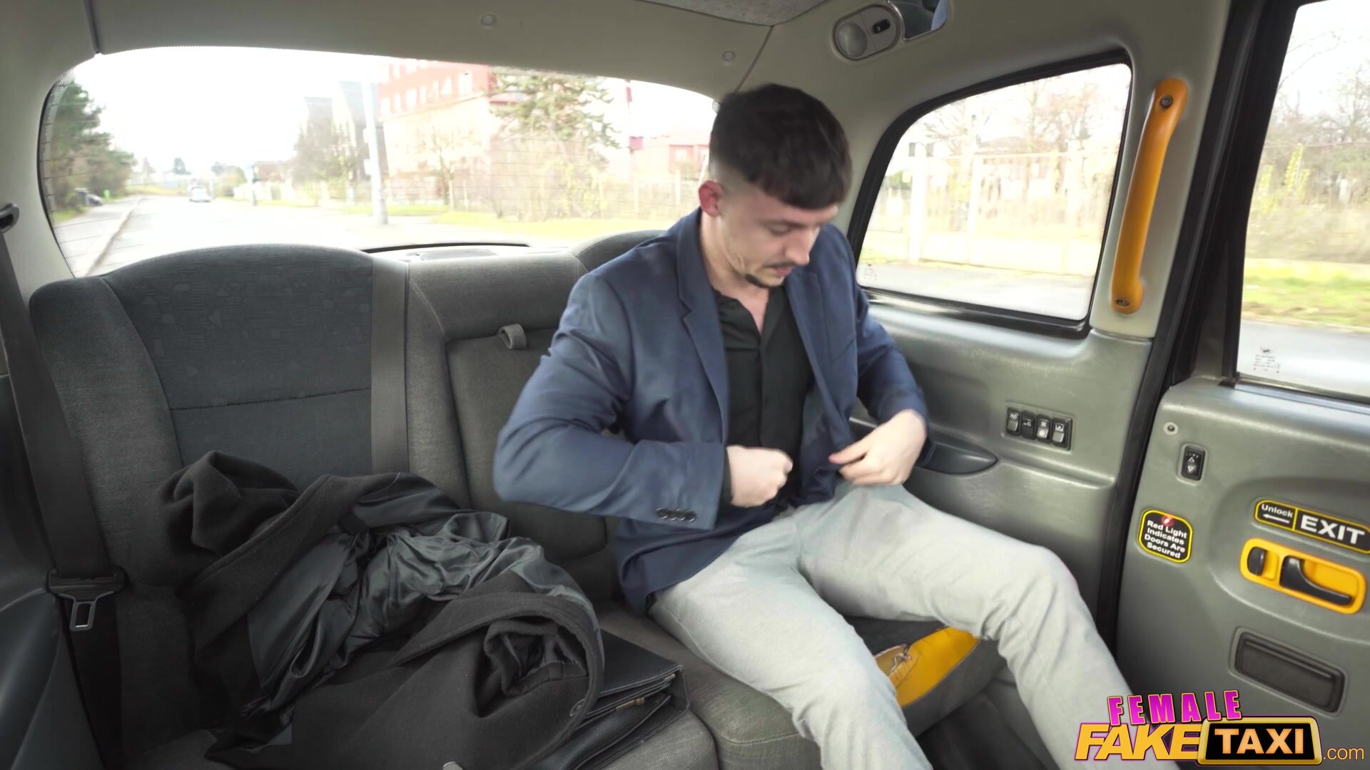 FemaleFakeTaxi - Billie Star