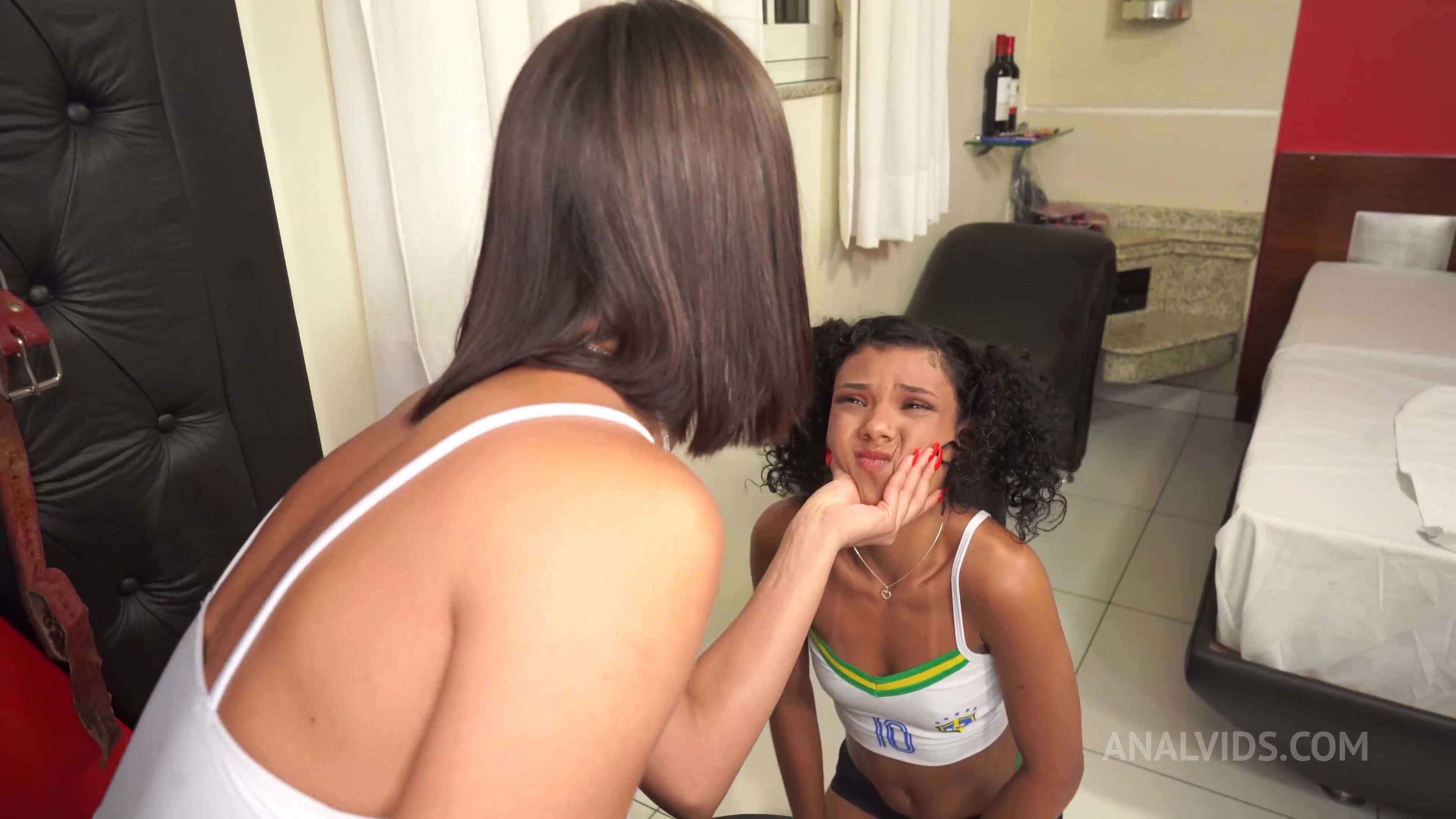 cute Brazilian Debora ANDRADE cheats and gets fucked on World Cup day 2022 (DP, anal, spit, gapes, ATM) OB096