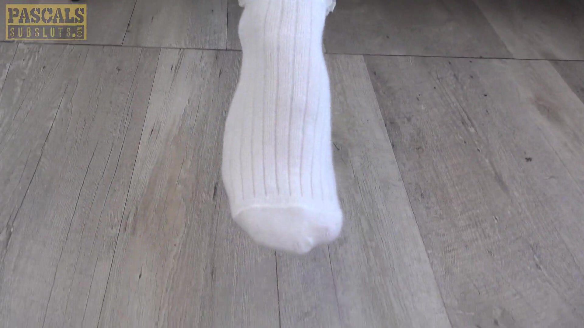 PascalsSubSluts - Sunflower Quick Tease In A Nice Apartment Solo
