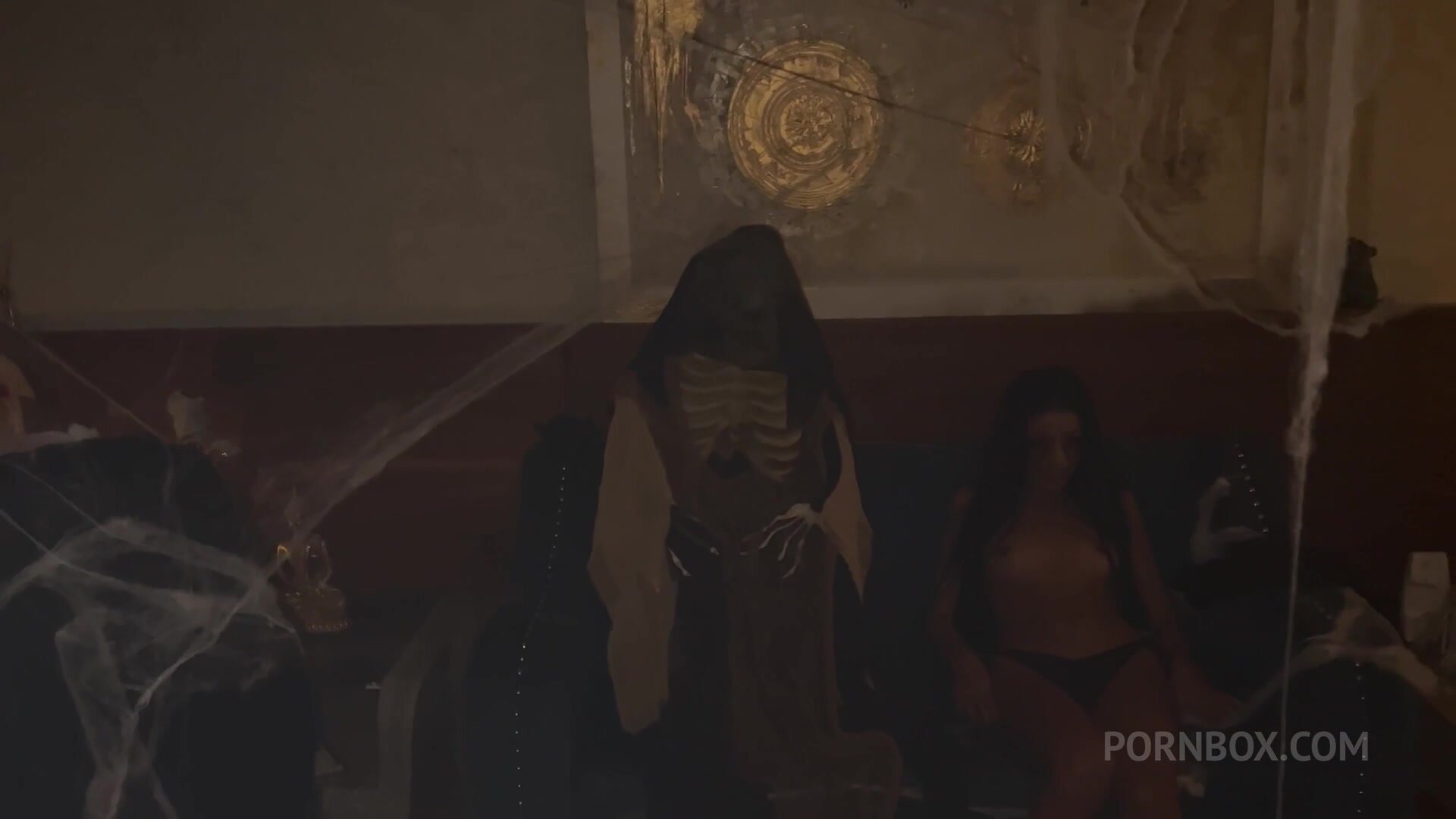 Halloween horror story DP-dap fisting anal Cheyla Collins - Katherin moore - Camila Cooper - -Elizabeth Taylor