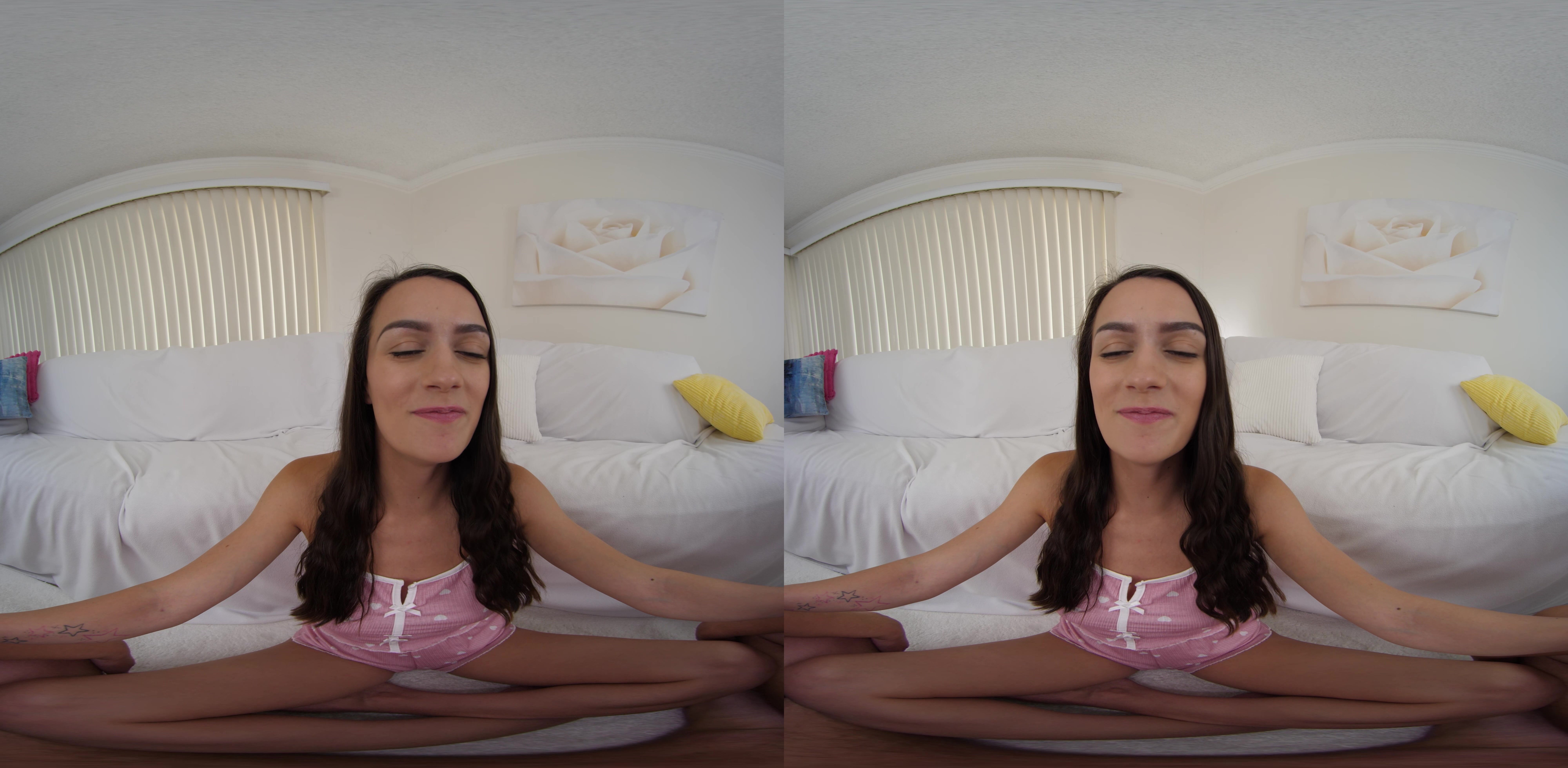 Summer Renee - I'll Be A Good Girl For You in 4K