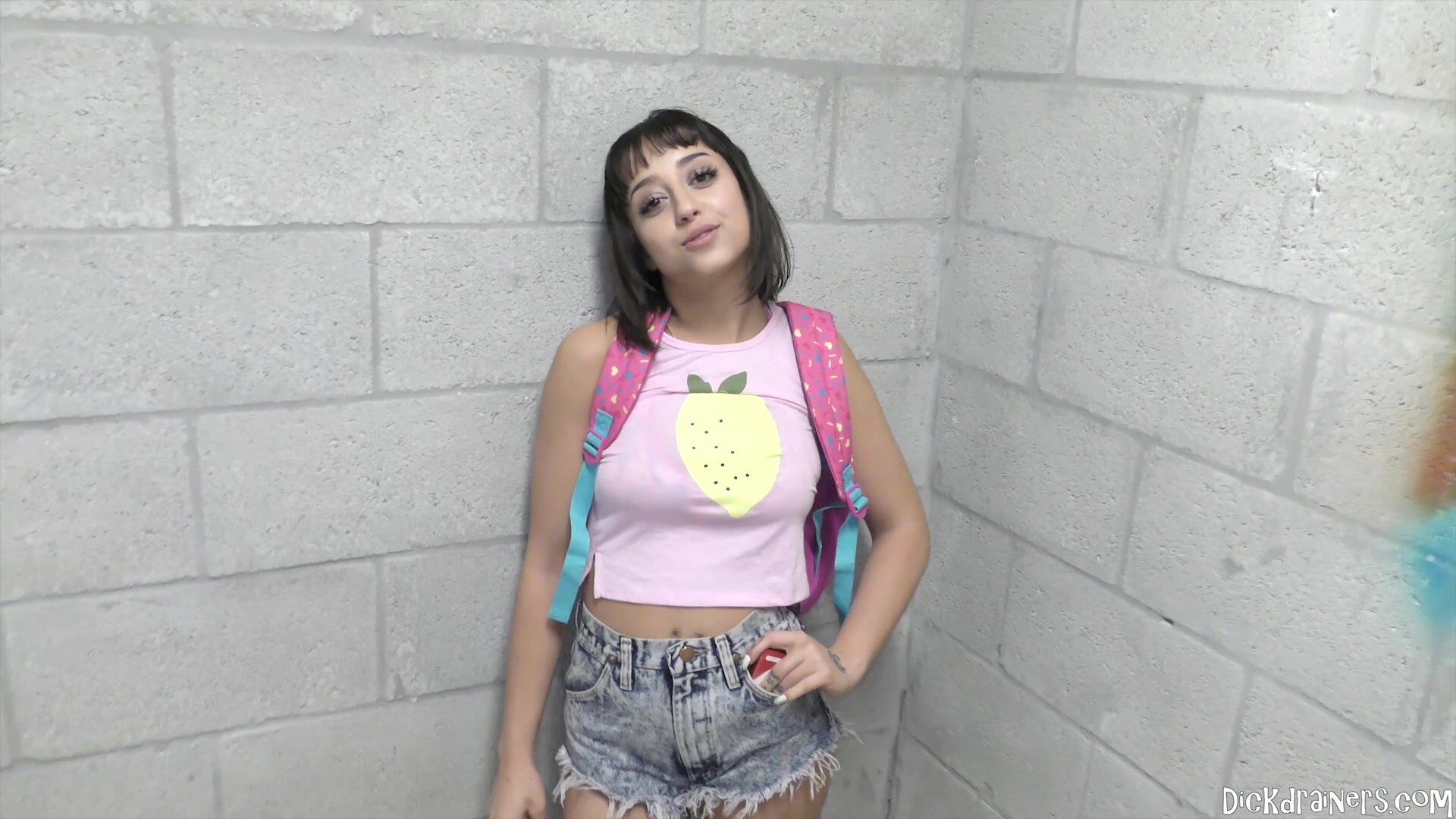 Marilyn Mansion - High School Pussy!