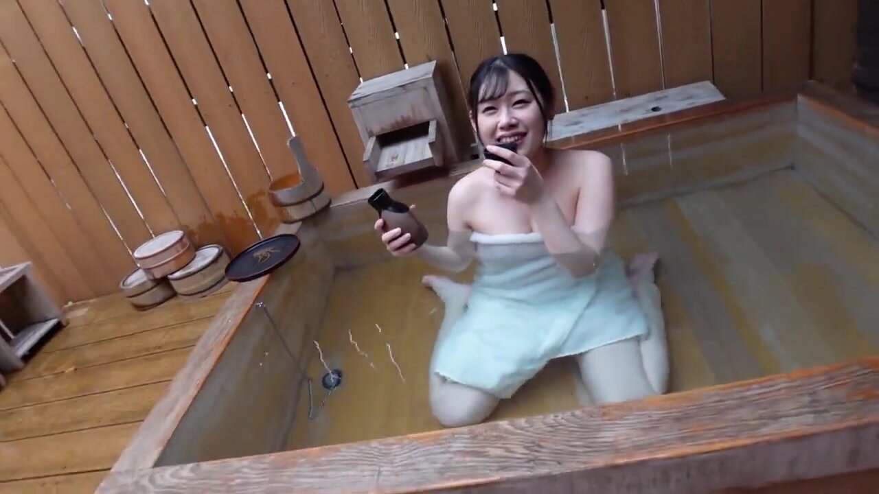 MUGE-005 [Dream Investigation Team] The number of women who enjoy drinking alone at hot springs during the day on weekdays has increased dramatically! Why? The figure is outstanding and the erotic degree is over 100% [Verification] The result of talking i