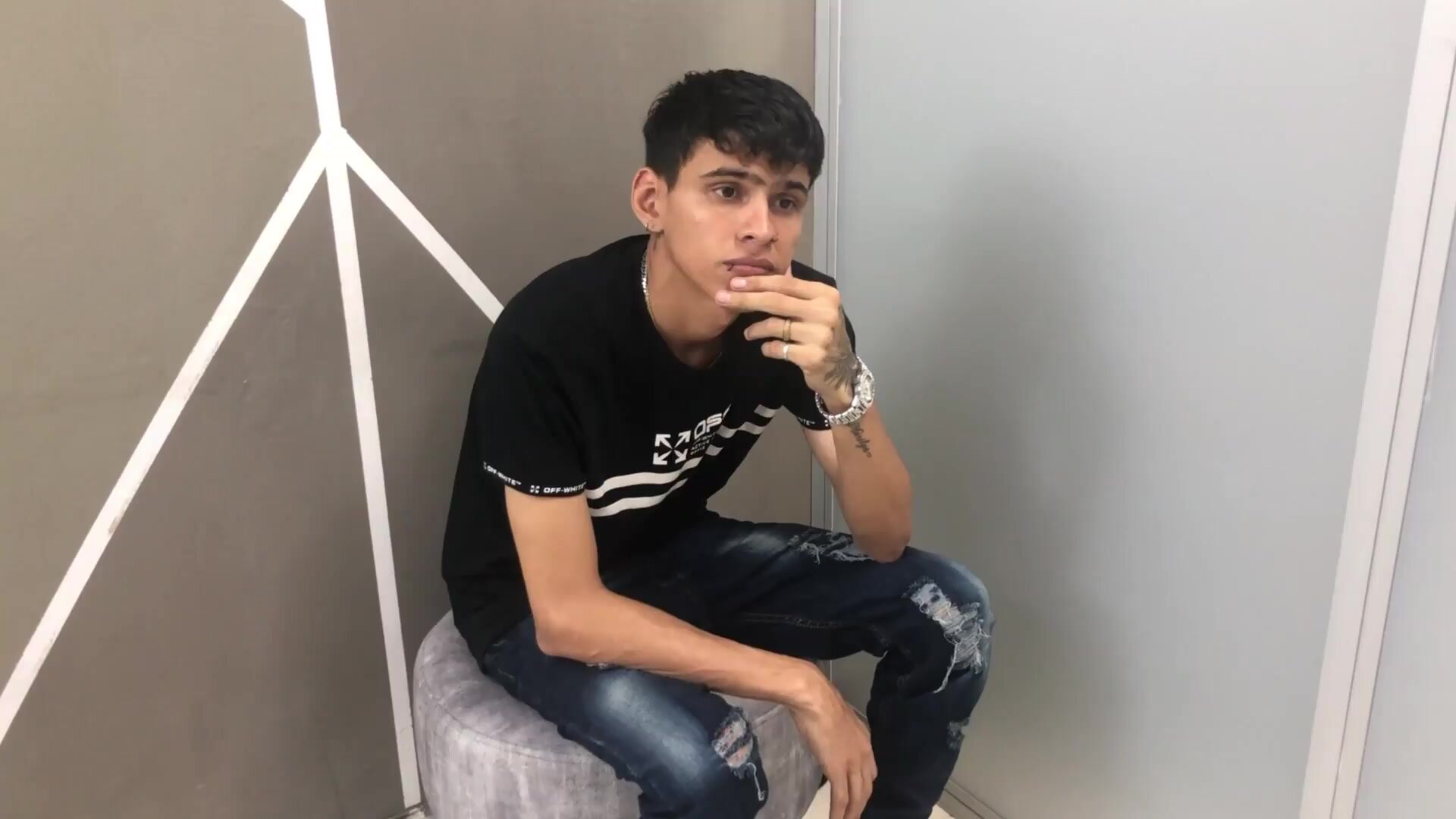 Andrea1010 - Mi sexi hermanastra pequena me pide que la ayude con su tarea a cambio me da una rica mamada - porno en espanol