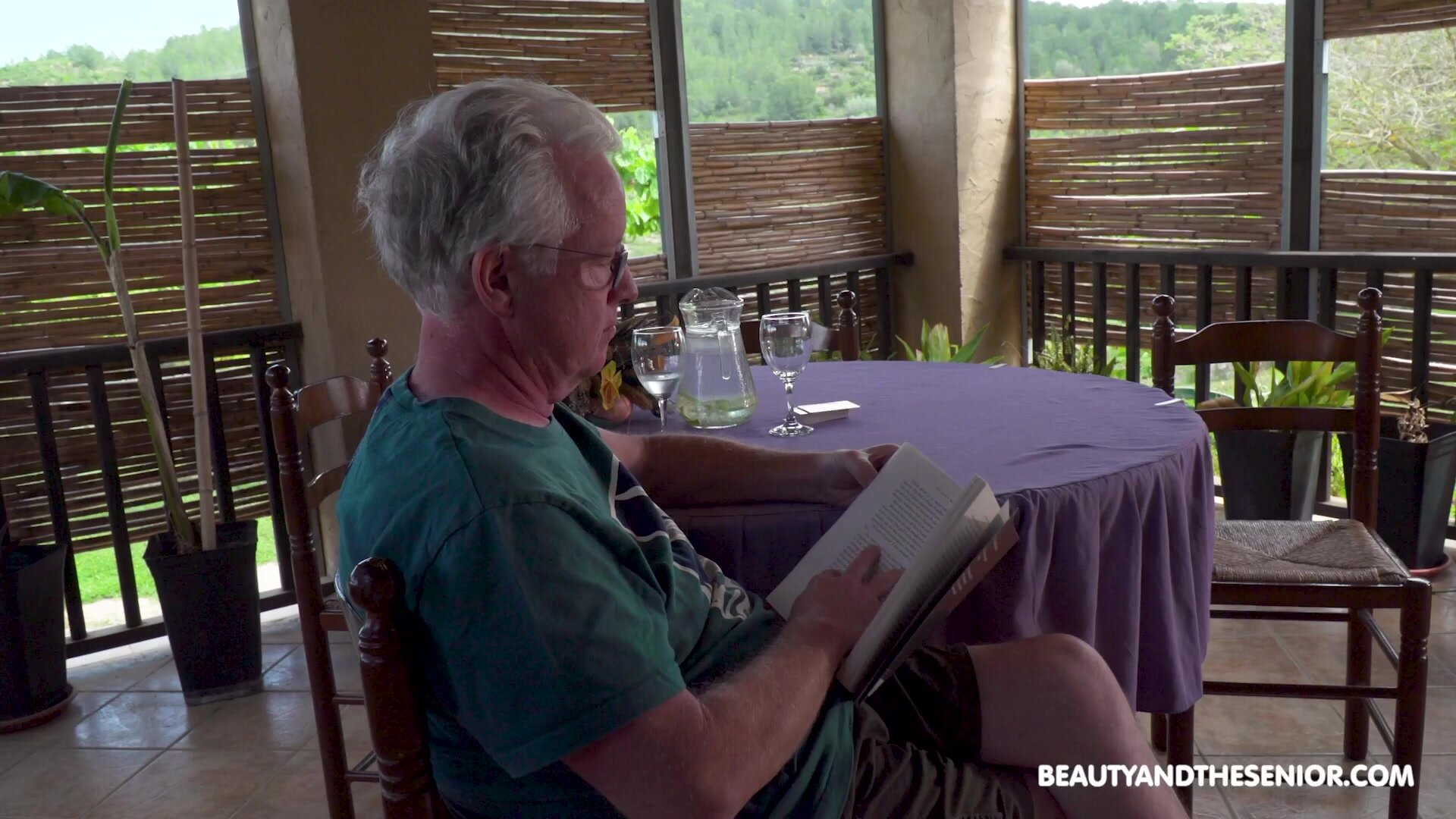 BeautyAndTheSenior - Molly Cute And Paul Jones