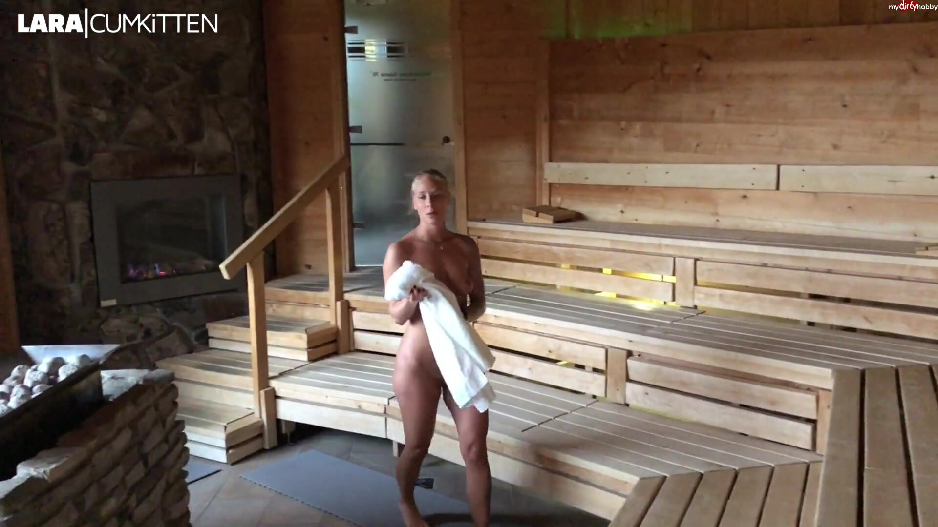 Lara-CumKitten - Public Ficktreffen In Der Therme