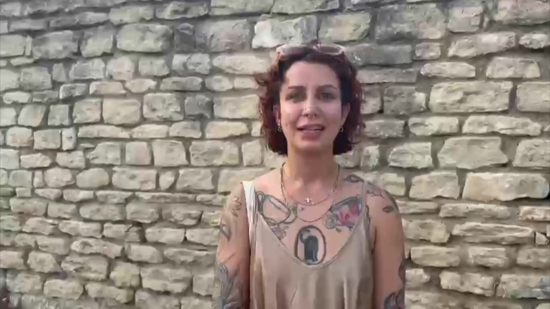 JacquieEtMichelTV - Mathilda - Two Delicious Frenchies The Goal Of 33 Years Old
