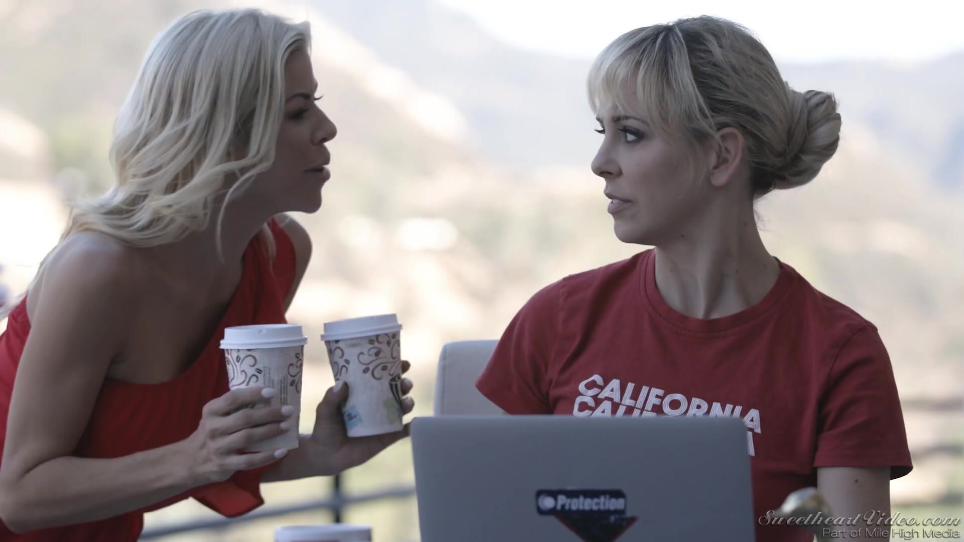 SweetheartVideo - Elsa Jean And Alexis Fawx In Need Of A Good Massage