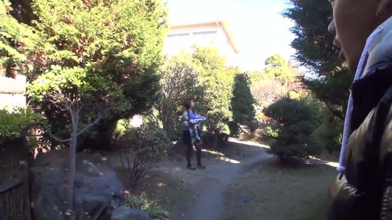 SPRO-135 A wife who is penetrated by a stranger's stick in various situations and goes crazy