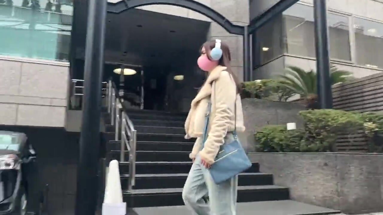 STCV-572 Megaton Buddy Girl