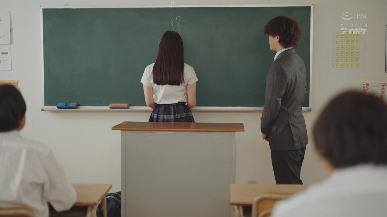 IPZZ-605 School Swimsuit Mania Semen Marking A schoolgirl defiled by a crazy janitor's abnormal love for school swimsuits. The temperature, texture, and scent - I'll take everything about you, your voluptuous body. Marina Yakuno