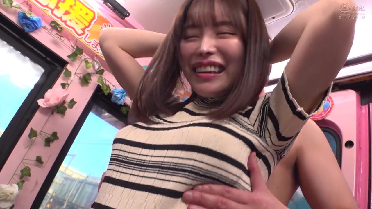 DVMM-271 Ordinary men and women monitoring AV x Magic Mirror Van collaboration project NTR on the street in front of her boyfriend! A female college student squirts for the first time and then has a big dick inserted right after! The JD pussy, who squirte