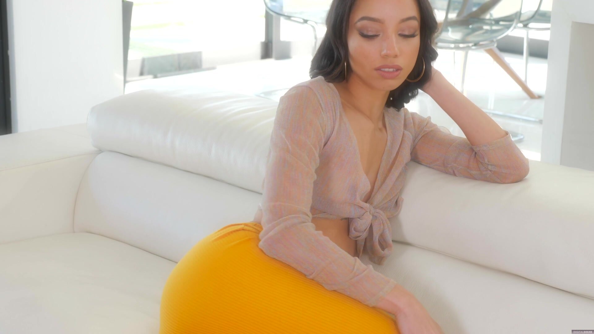 Alexis Tae - Solo #2