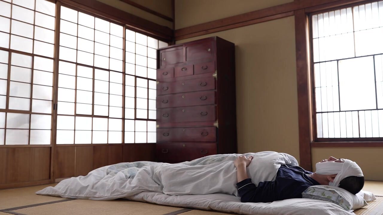 GMA-082 Bondage Training Wife: A wife who offers herself up after her husband's accident doesn't receive insurance money. She awakens to masochistic pleasure as she is trained to be obedient by a perverted insurance agent. Tsuna Sakuma