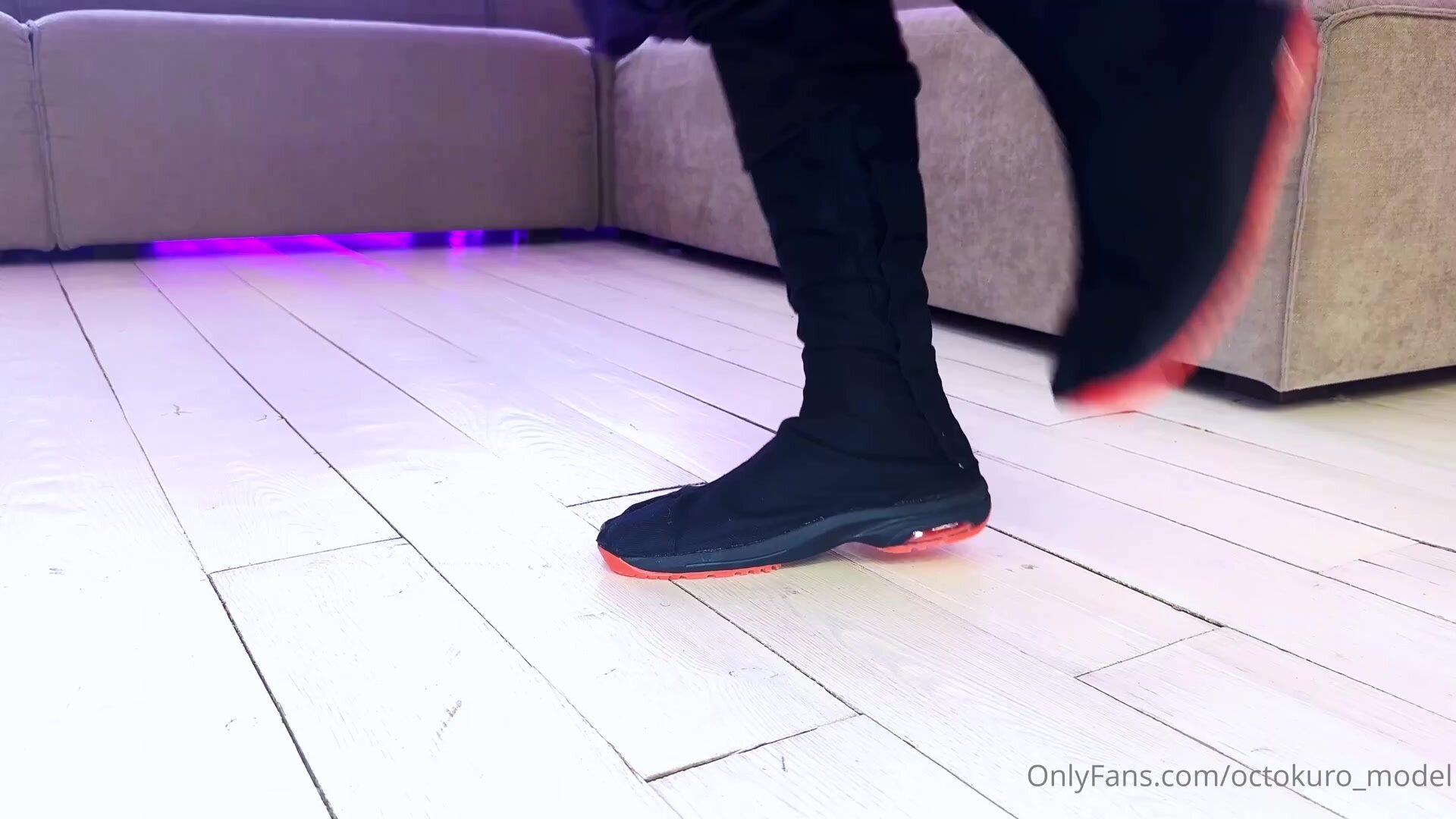 Octokuro - Hells Paradise Yuzuriha cosplay gets Double Penetrated