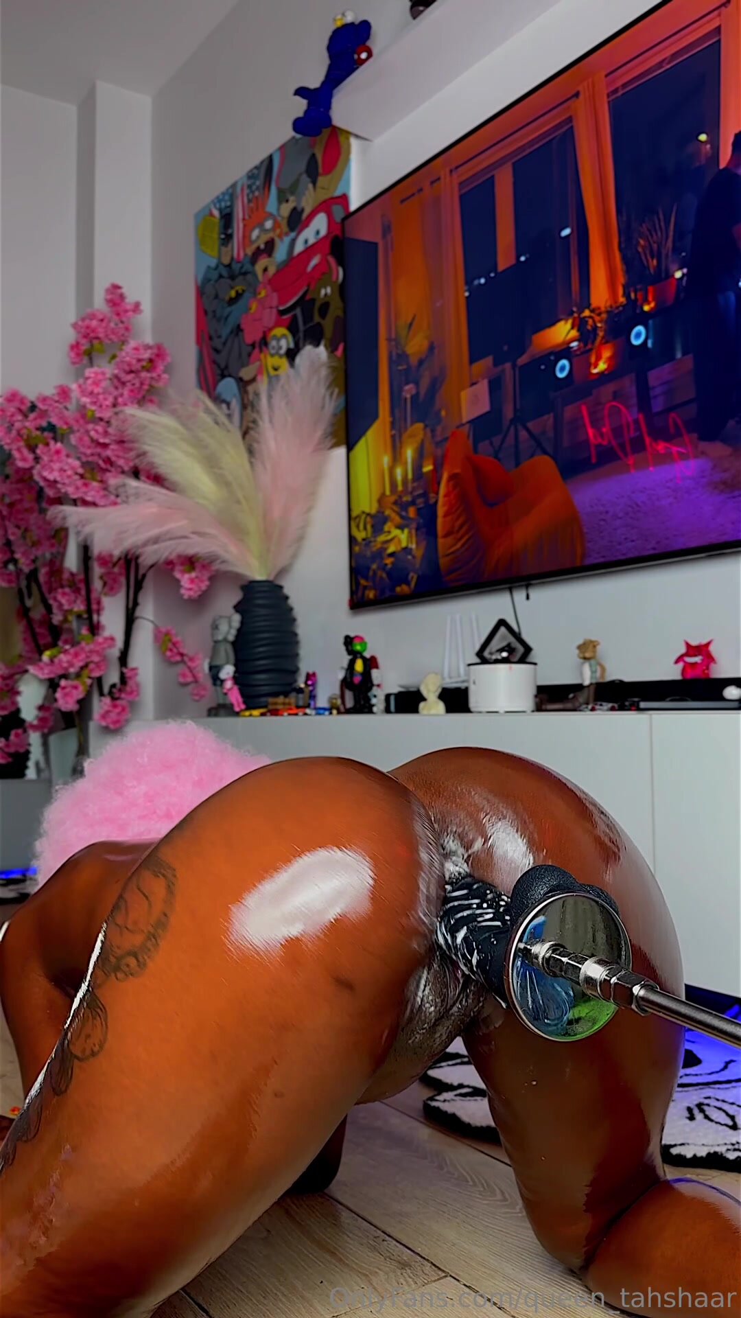 Queen Tahshaar - OnlyFans #064