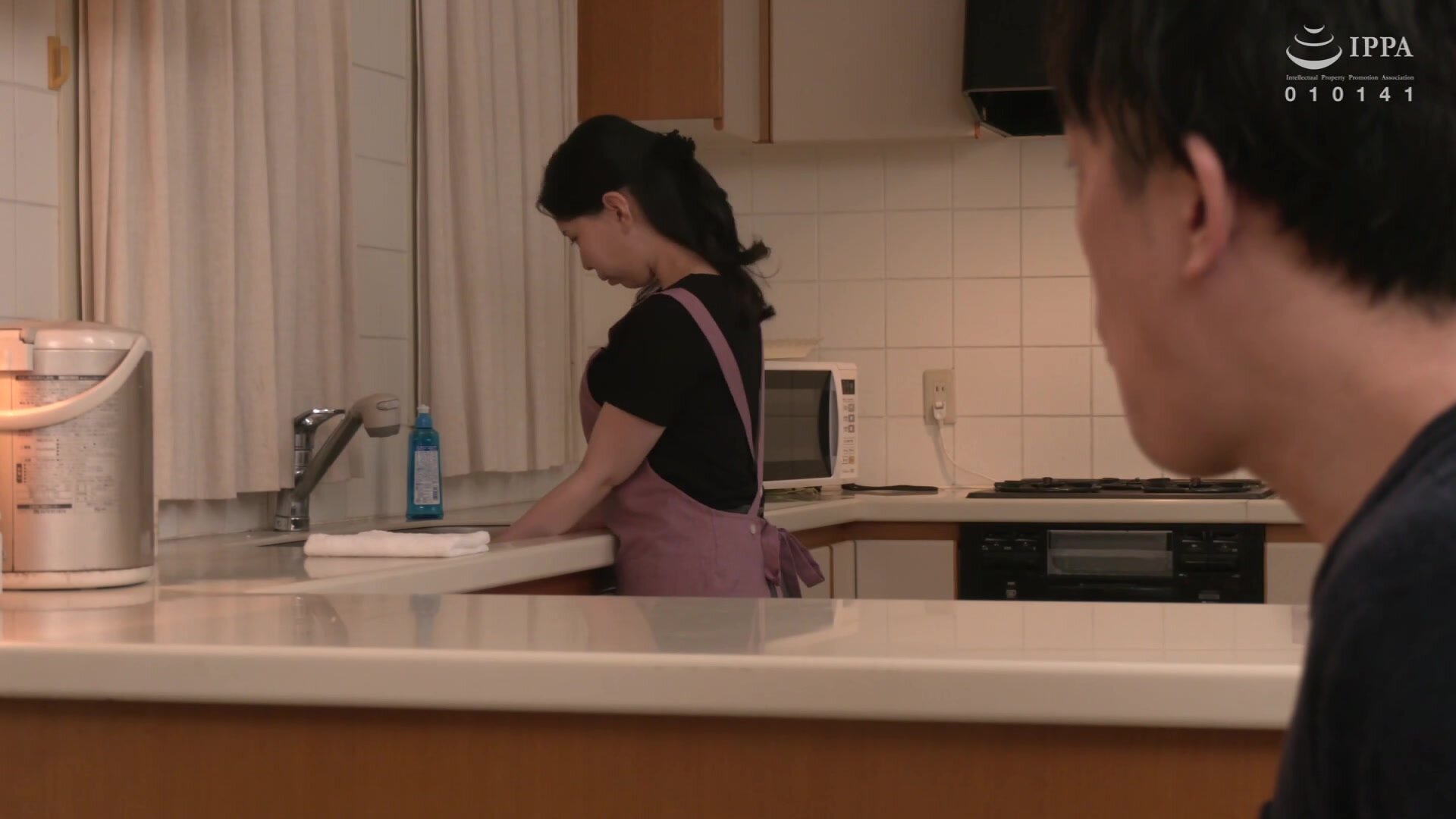 VENU-950 2 Seconds After Father Leaves For Work, This Stepmother And Stepson Will Start Fucking Yuria Yoshine
