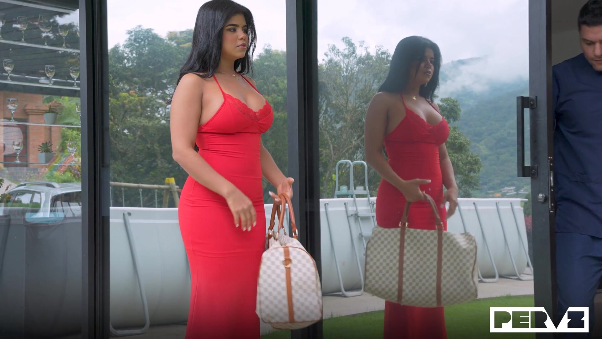 PervMassage - Roxsana Gutierrez