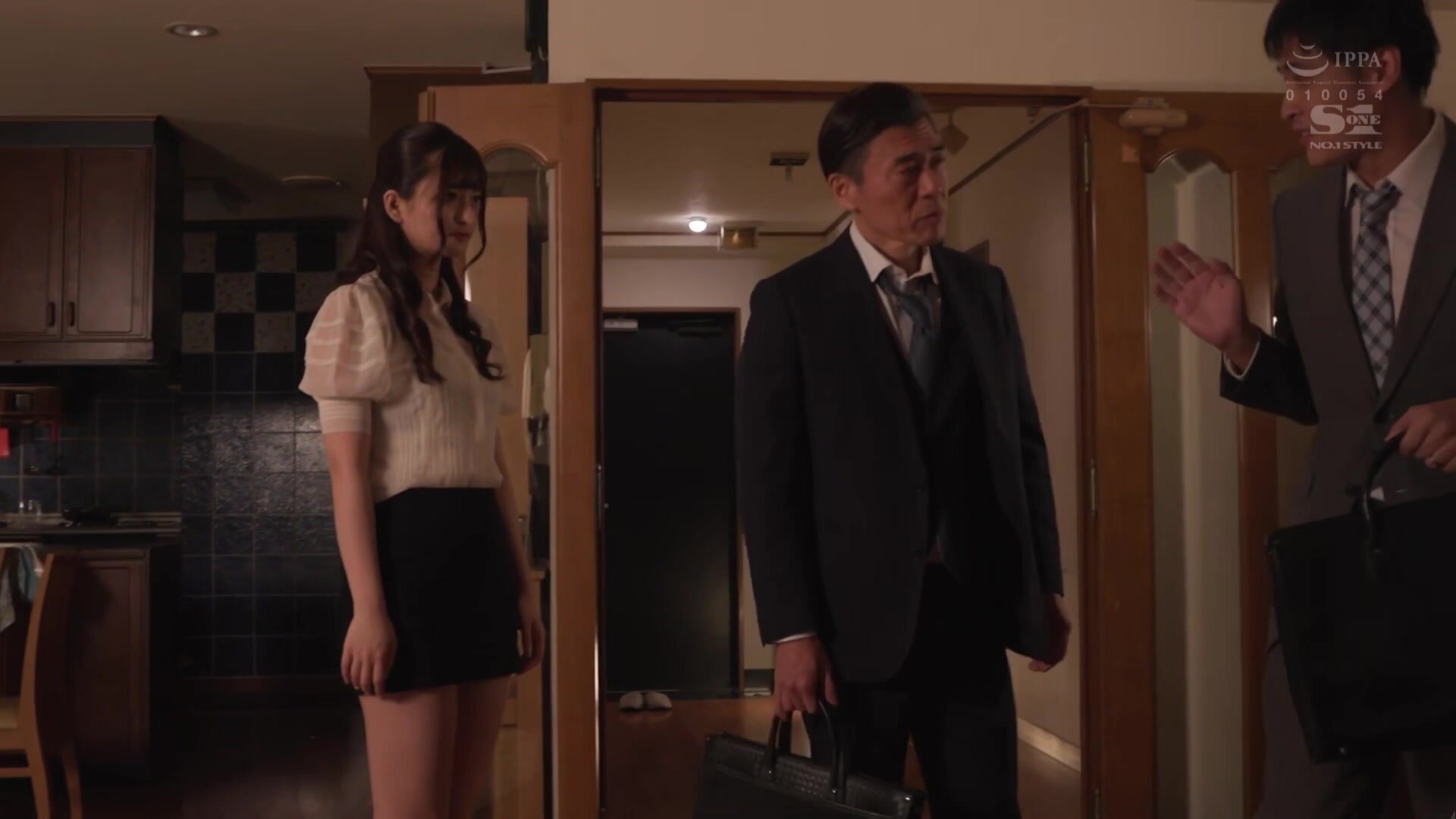 SSIS-007 When My Husband Was Away For 3 Days, I Kept Getting Roughly Fucked By His Boss. Marin Hinata