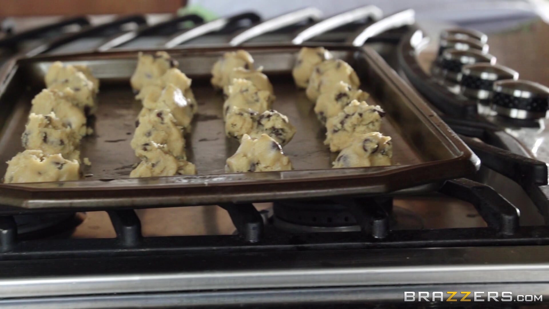 Gianna Nicole, Syren De Mer - How to Make a Tart