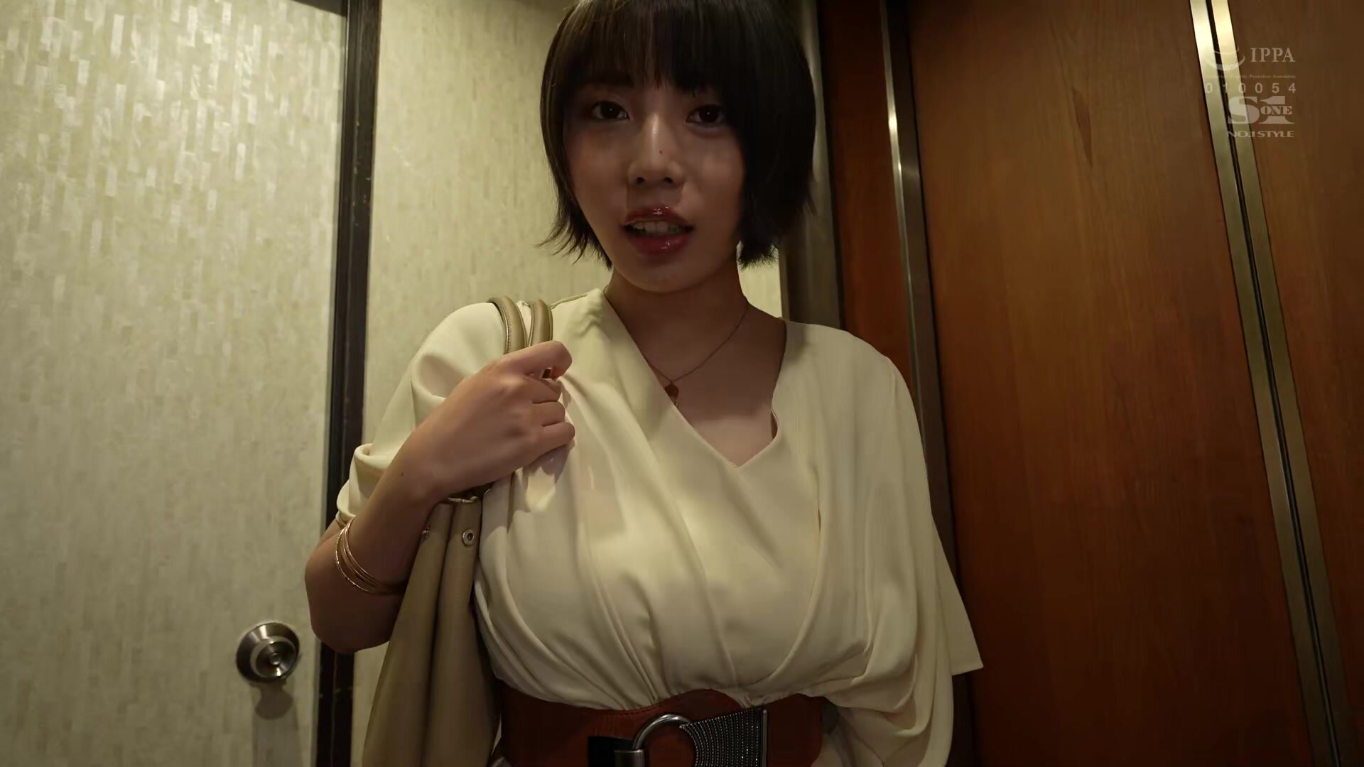 SSIS-517 Overwhelming Flesh Feeling Of Megumi Body Soaked In Oil Gravure Sexual Desire Released At The End Of Orgasm Kaworu Yasuru