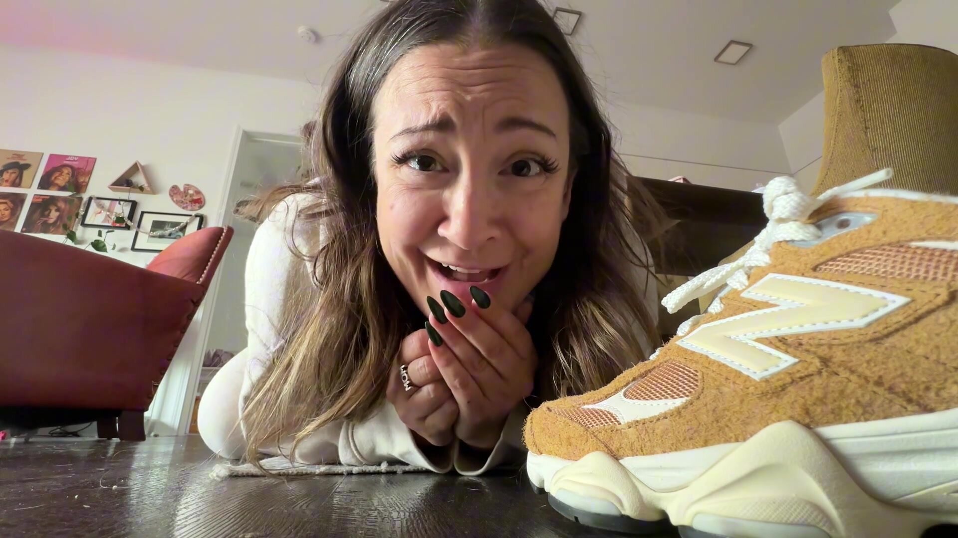 Chase Layne - The friendly giantess