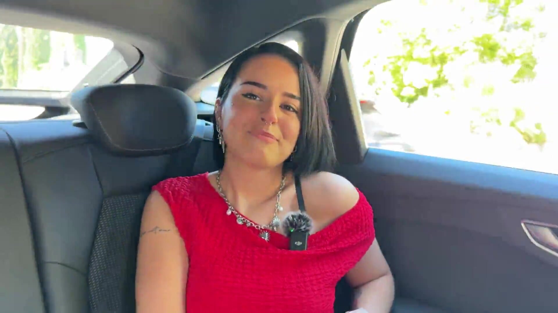 JacquieEtMichelTV – Rose Is Blowing Out Two Big Candles For Her 20th Birthday