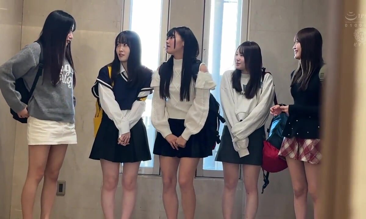 BBAN-540 A two-day, one-night orgy trip where beautiful, sweaty girls indulge in lesbian sex [flowers footage] ●●●●LAB Idol (provisional name) 2025 pre-debut training camp