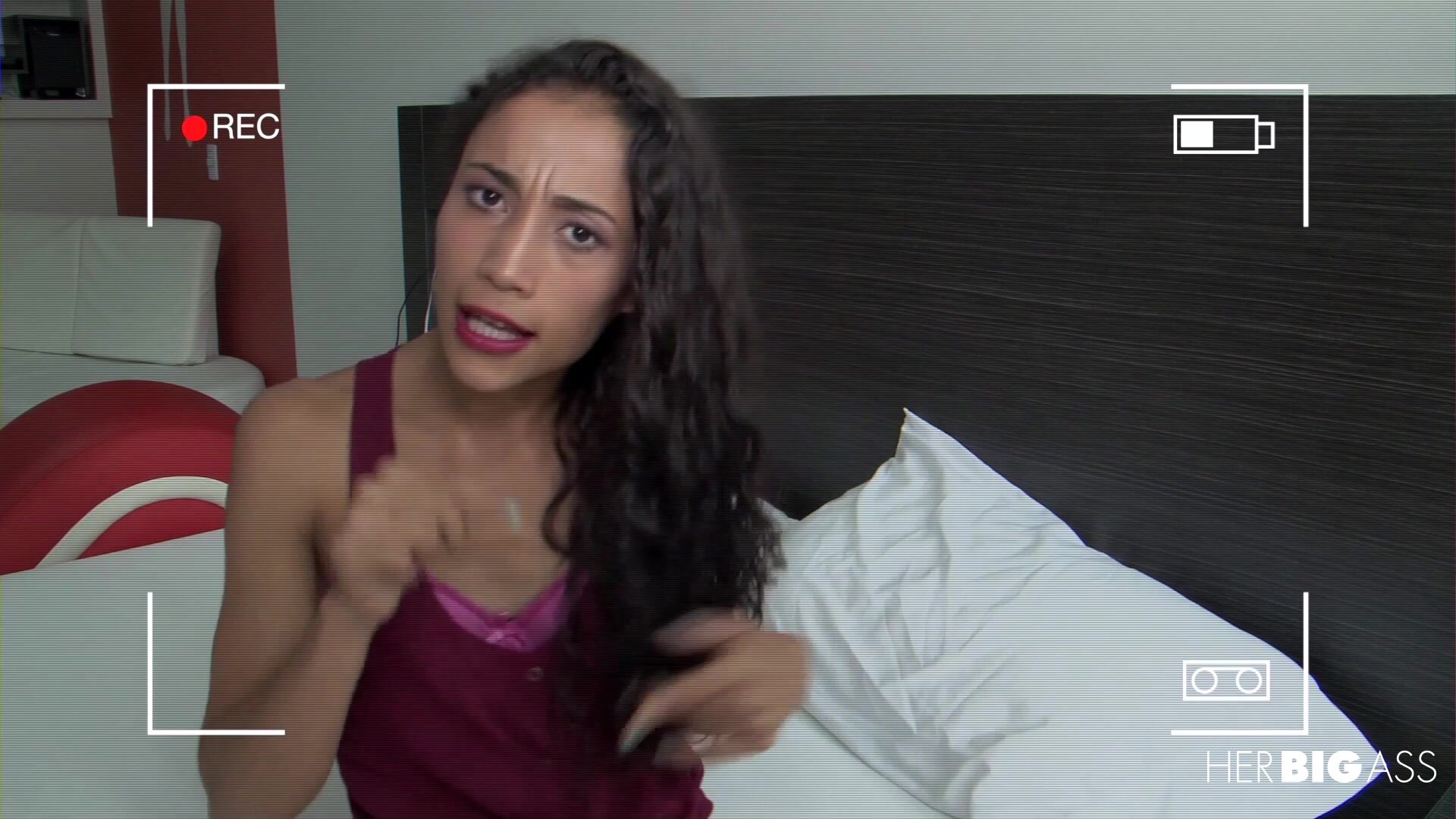Juanita Gomez Charles Gomez - Skinny Brunette Gets Facial In Revenge Fuck