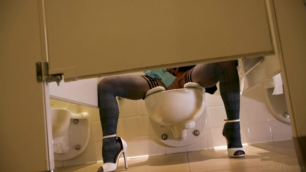 Office ASS-istants - Jesse Pony & Seth Gamble